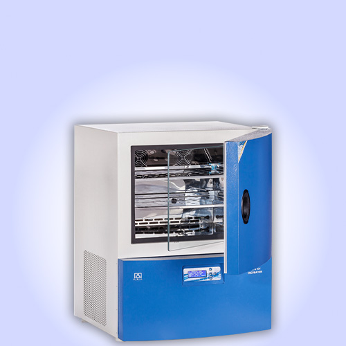انکوباتور یخچالدار